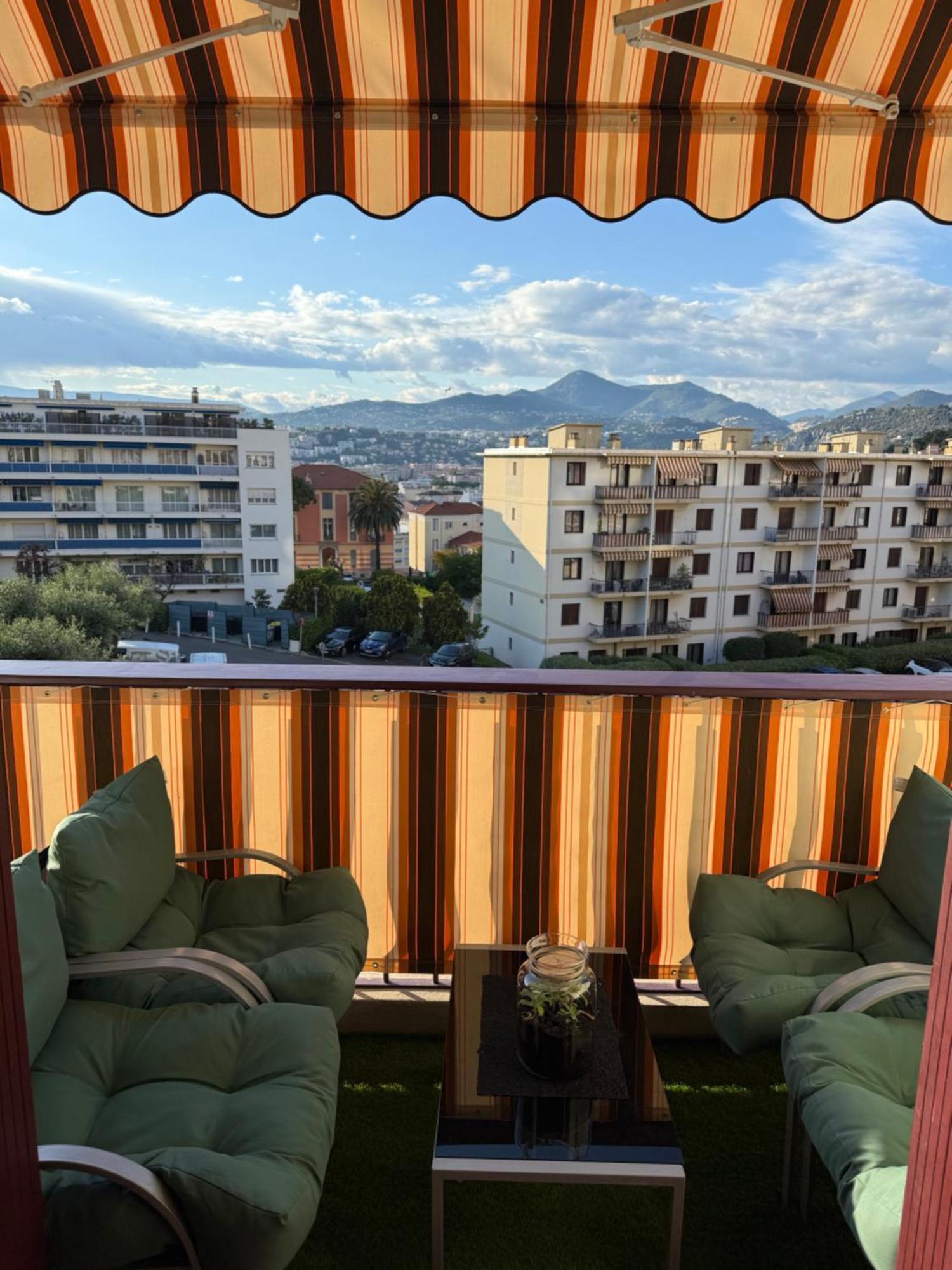 Emotion Vip Apartment Ницца Экстерьер фото